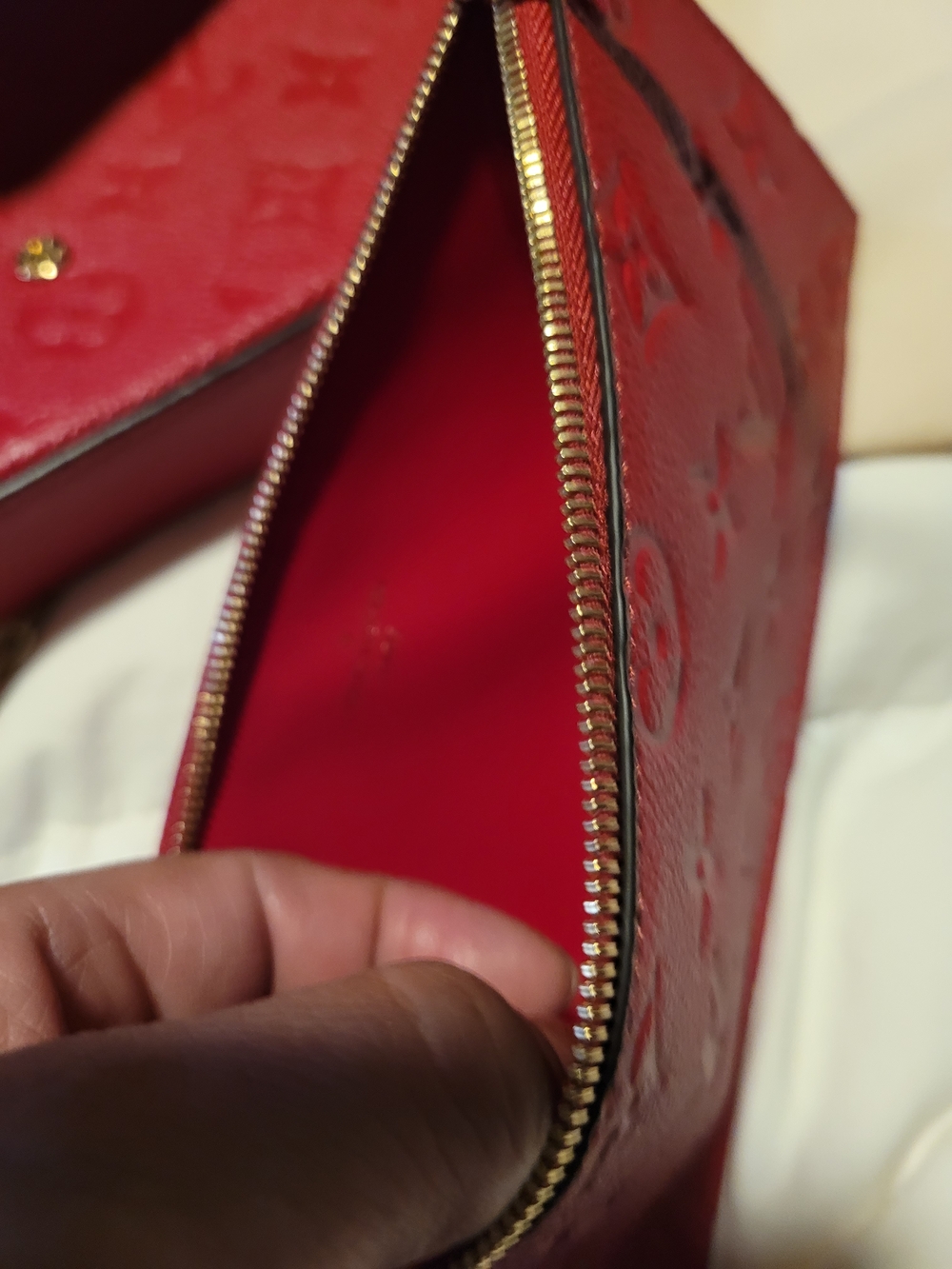Louis Vuitton Felicie  Red Monogram Envelope Chain  Crossbody Bag Wallet - Picture 3 of 5
